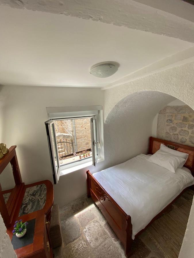 Apartment Ozana Kotor Extérieur photo